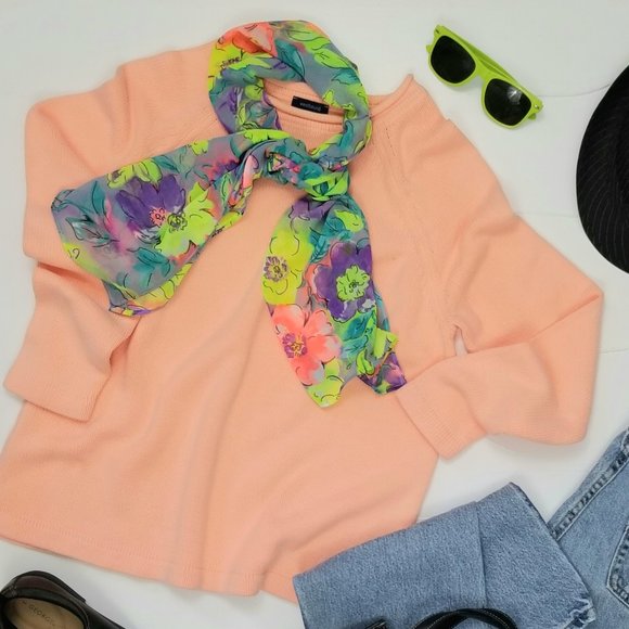 FIND THESE BEAUTIES & SO MUCH MORE IN MY CLOSET! - Picture 2 of 5